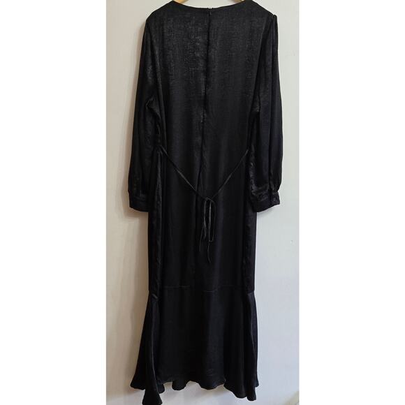 NWT Andrée by Unit Whimsigoth Vamp Witchy Black Satin Midi Long Sleeve Dress 2X - Picture 3 of 12